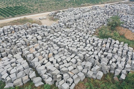 鐘山青花崗巖、礦山荒料、工廠